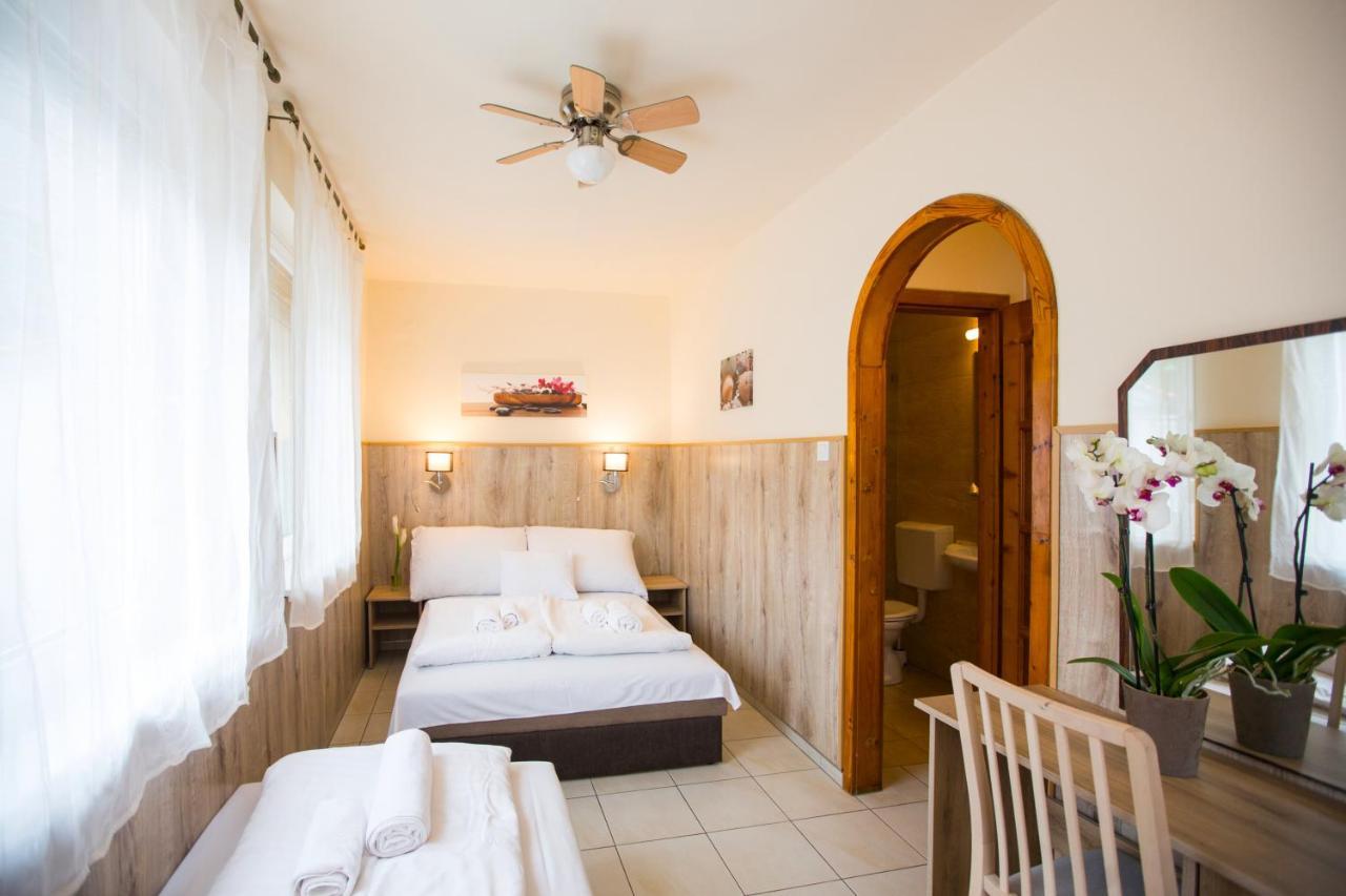 Passzio Panzio Guest house 3*