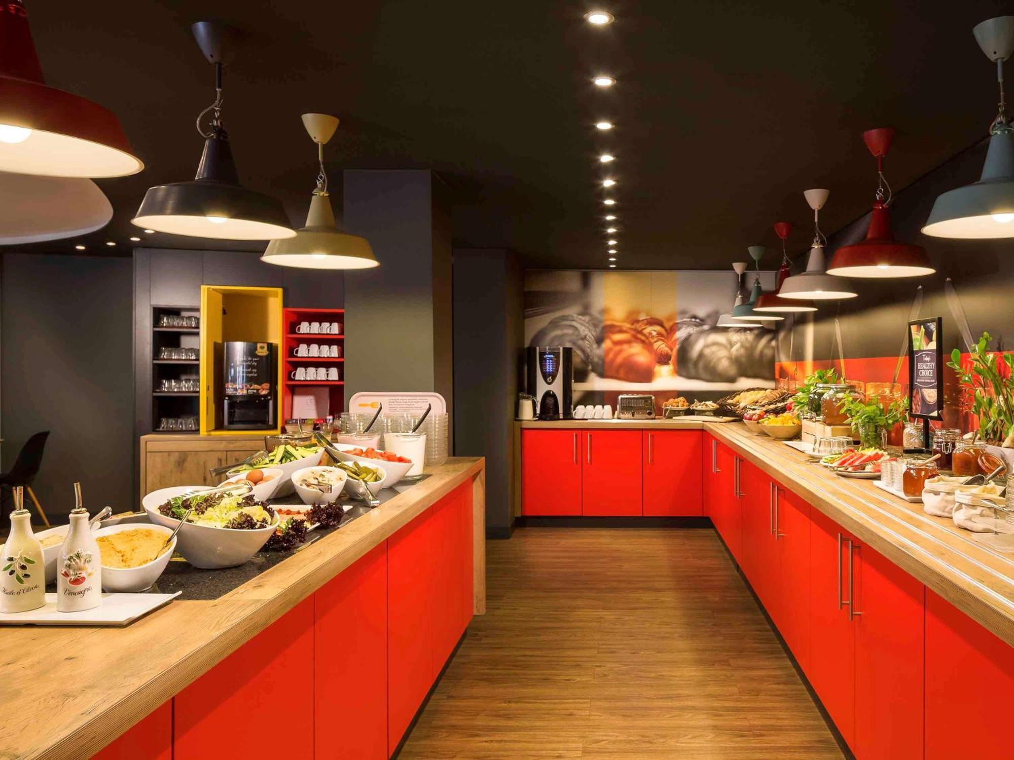 Hotel Ibis Heroes Square Budapest