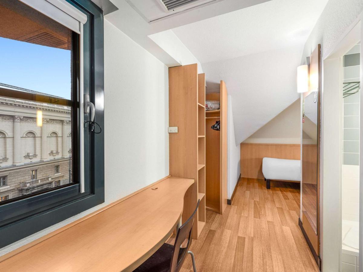 Ibis Heroes Square Budapest