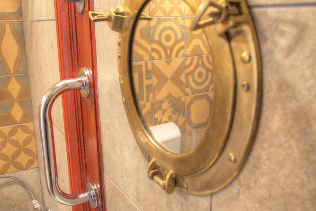 Lavender Circus Hostel, Doubles & Ensuites Hostel