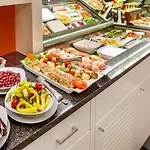 Royal Park Boutique Hotel