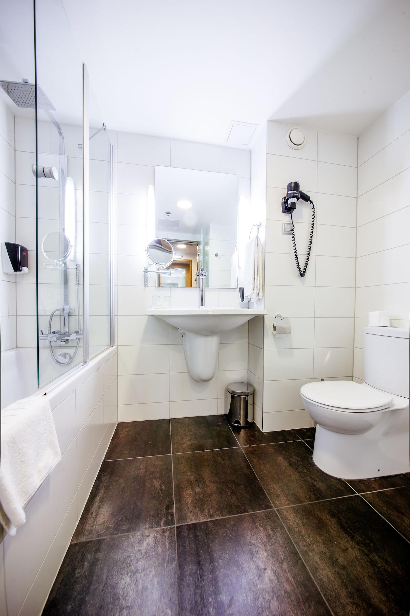 Royal Park Boutique Hotel 4*