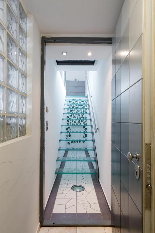 Space In Gozsdu Apartman
