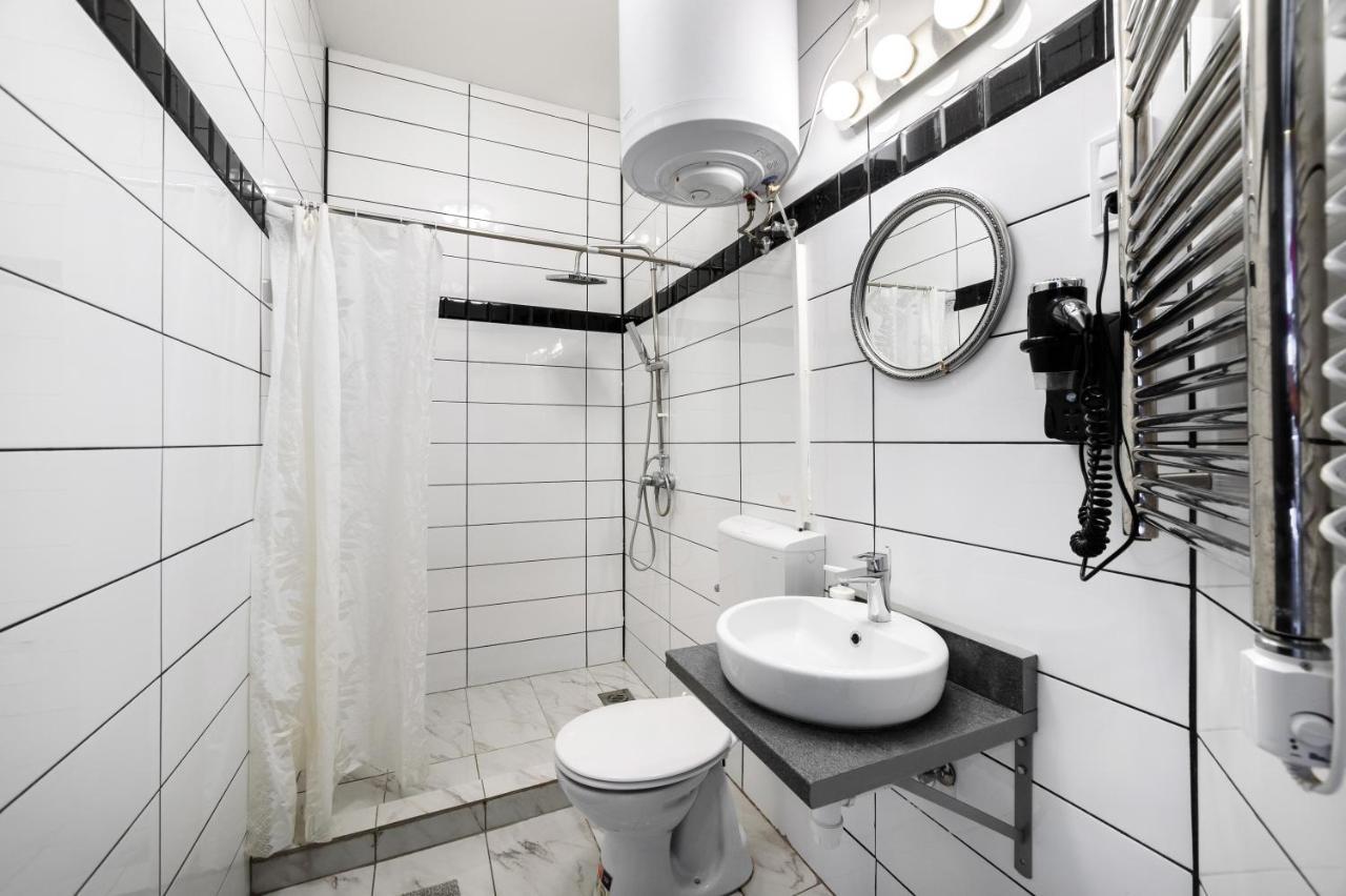 Rakoczi Road Location Apartman *
