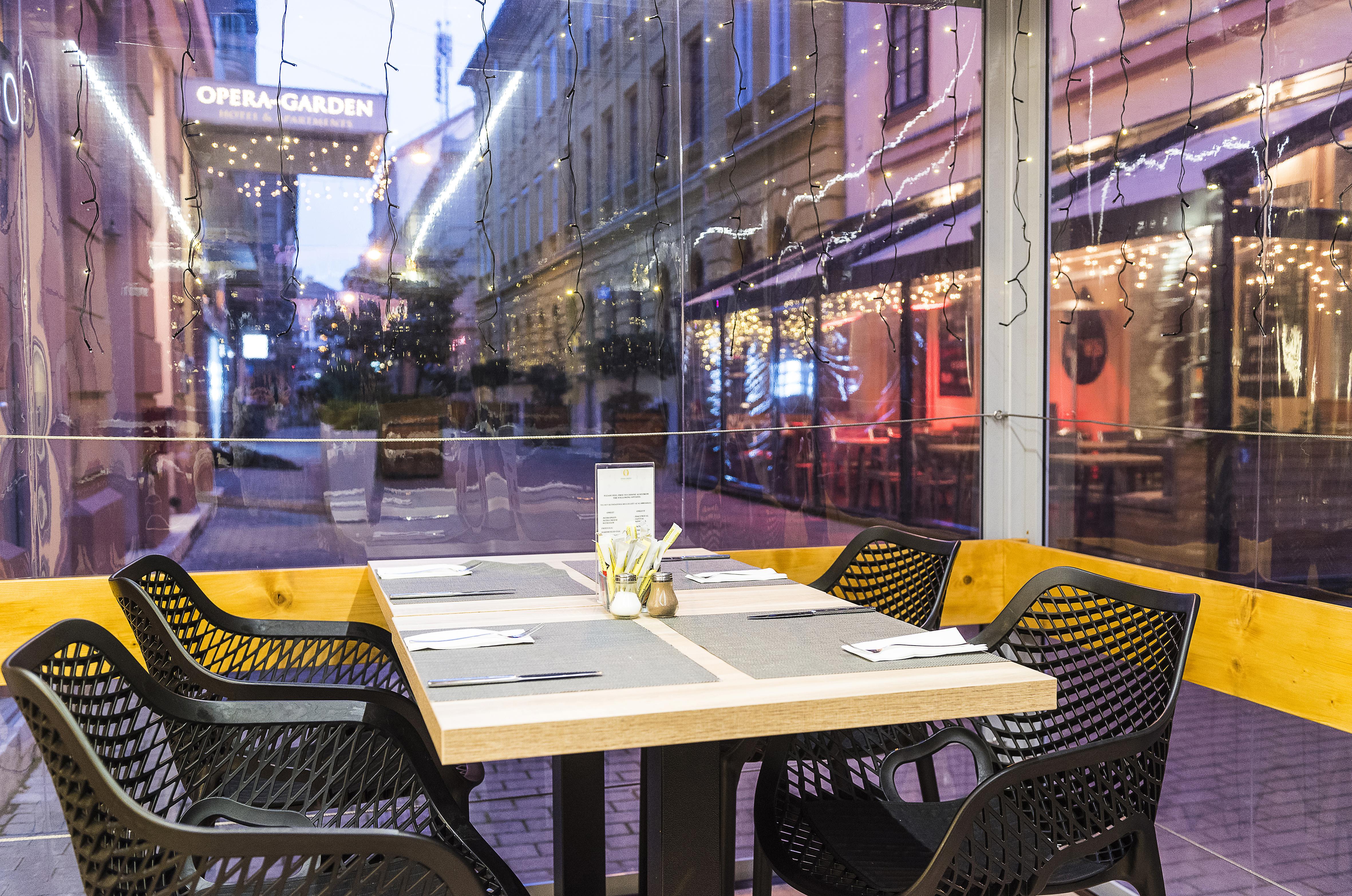 Opera Garden & 4* Budapest
