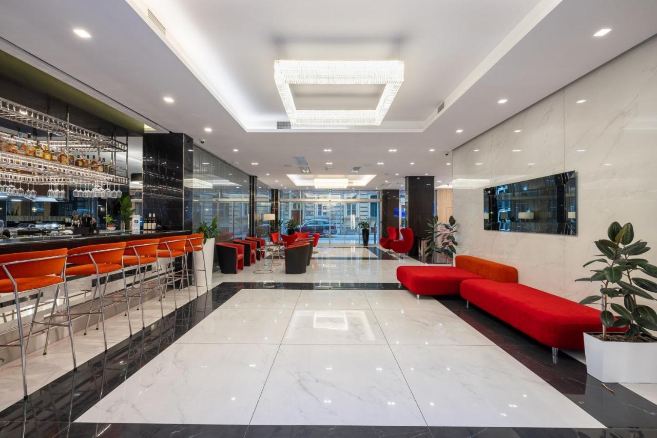 Hotel Silver Crown & Residence, Palace Quarter