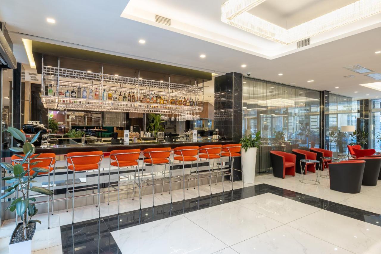 Hotel Silver Crown & Residence, Palace Quarter