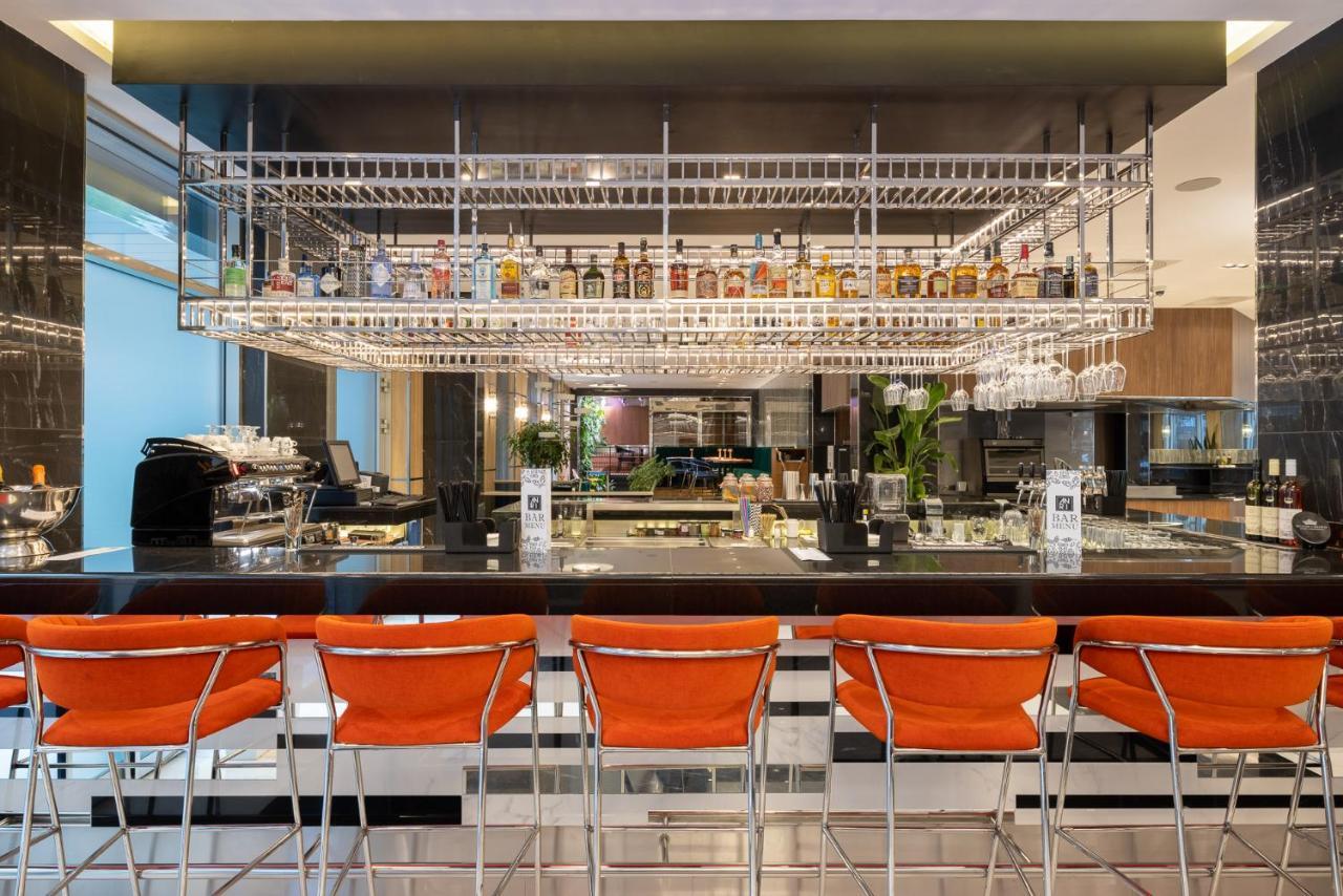 Silver Crown & Residence, Palace Quarter Hotel