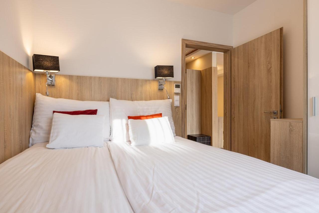 Silver Crown & Residence, Palace Quarter Hotel 3*