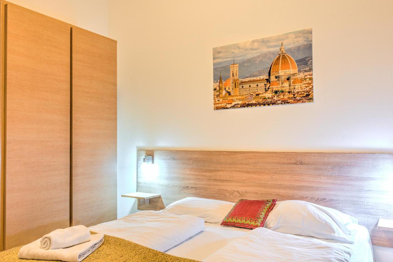 Aparthotel Center