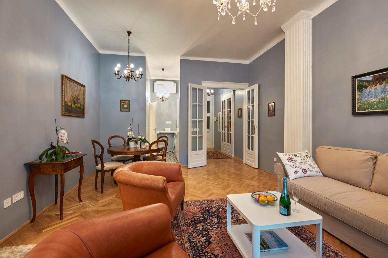 Engel View Apartment