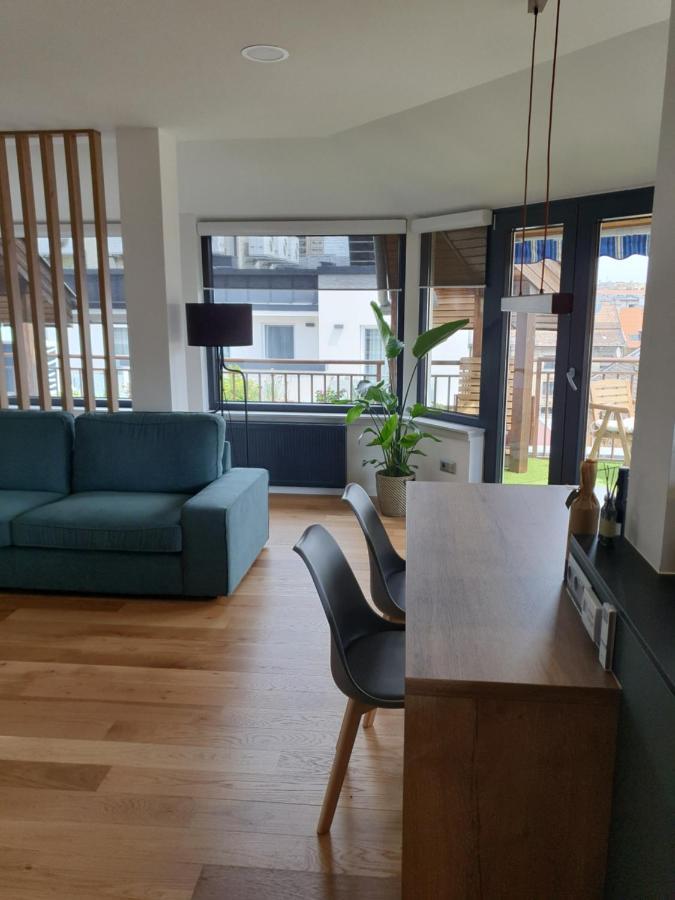 Apartment Modern Floor Loft With Balcony Budapest