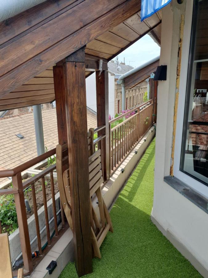 Apartment Modern Floor Loft With Balcony Budapest