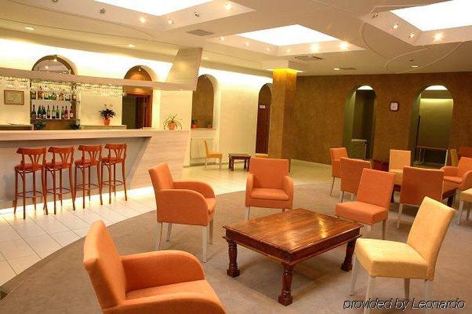 Star Hotel
