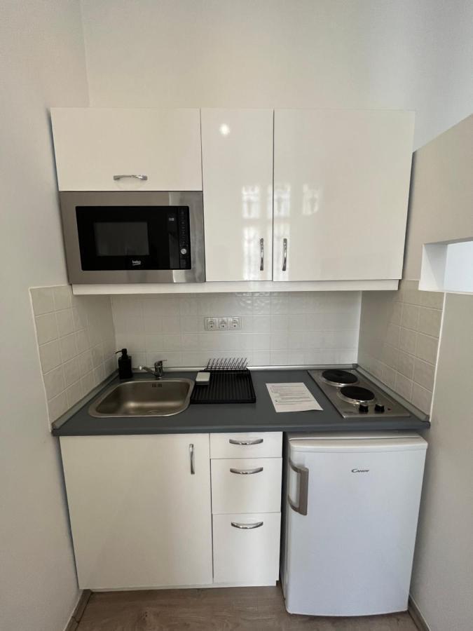D58 Delux In The Center Apartman *