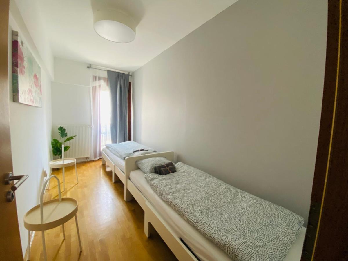 K13 A4.4 * Budapest