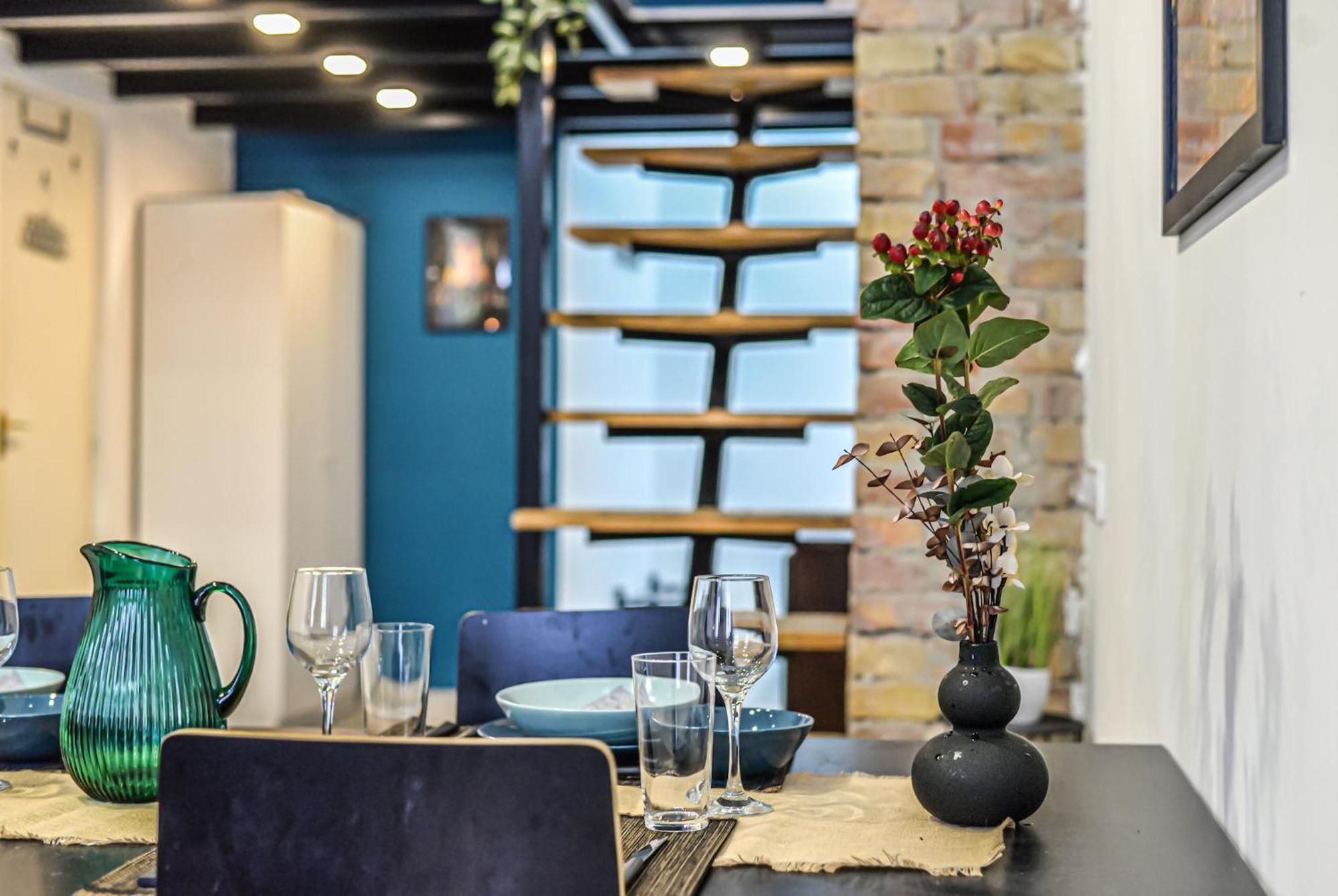 Dazzling Dob Apartment