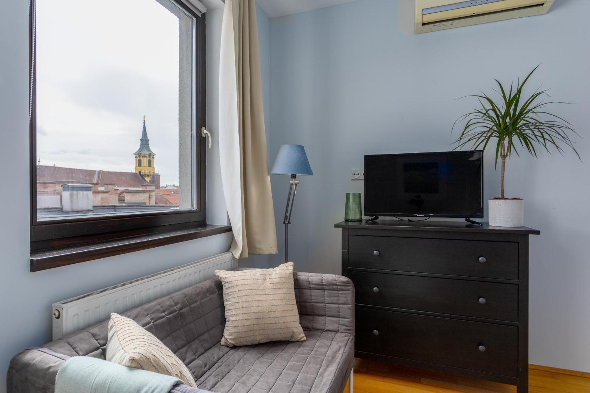 Paulay65 - With 24h Reception Apartment *