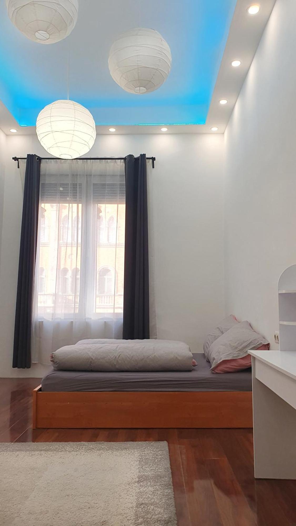 Apartment Panda *