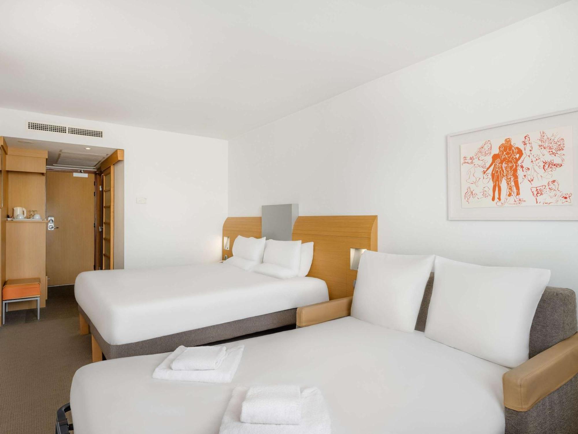 Novotel Hotel
