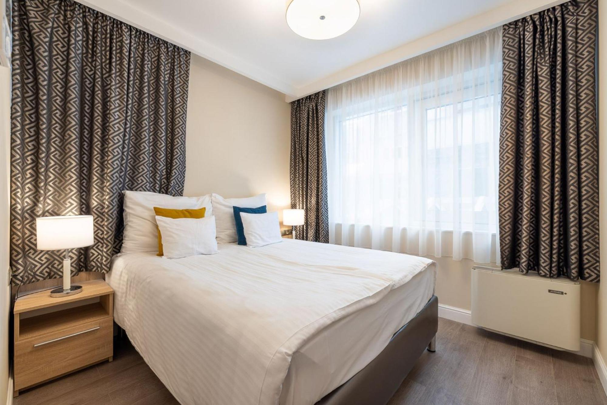 Hotel Silver Crown & Residence, Palace Quarter