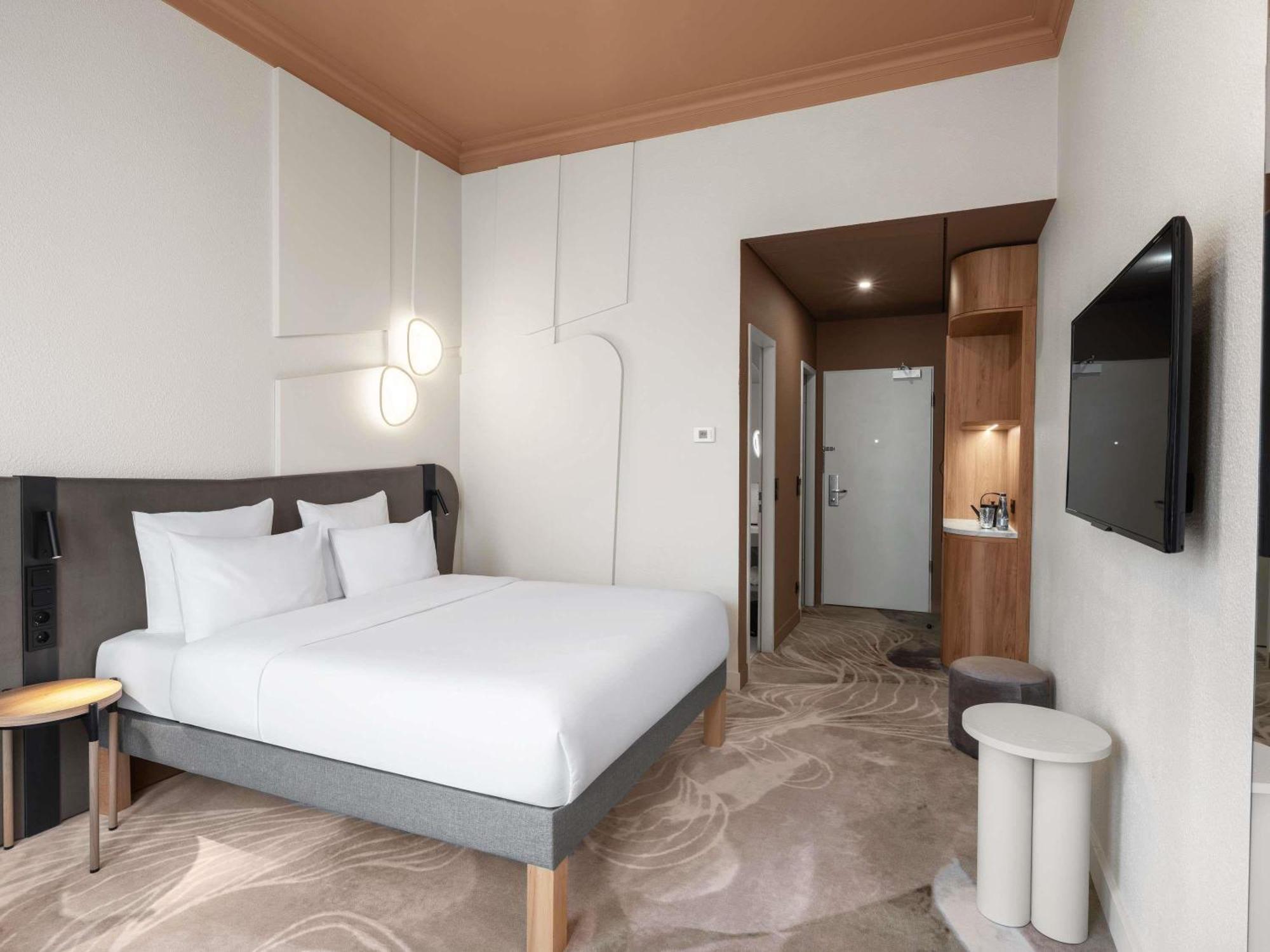 Moevenpick Centre Hotel 4*