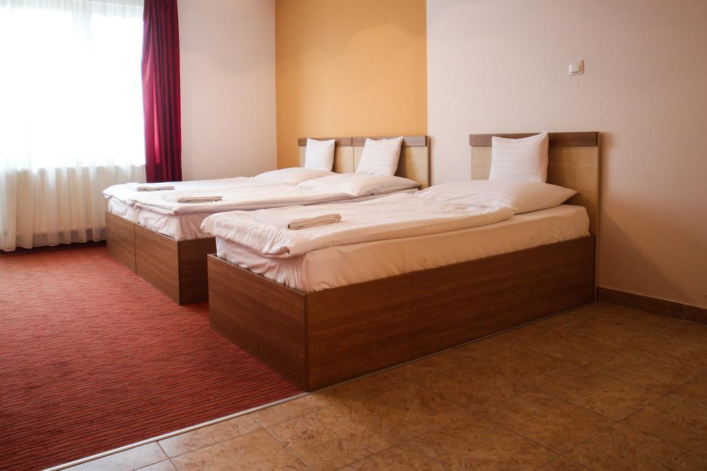 Silver Center 3* Budapest