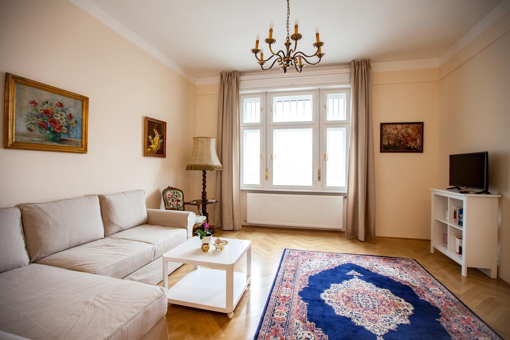 Engel View Apartment *