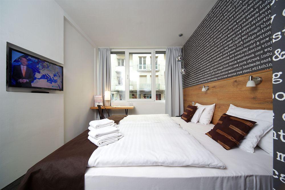 Roombach Center Szálloda 3*