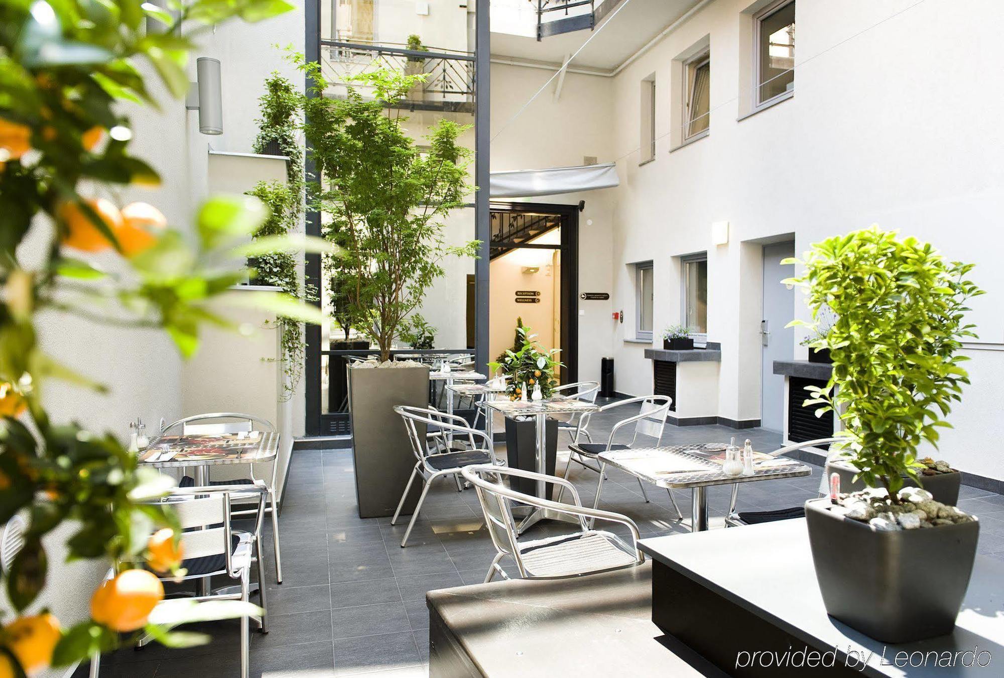 Szálloda Opera Garden & 4*
