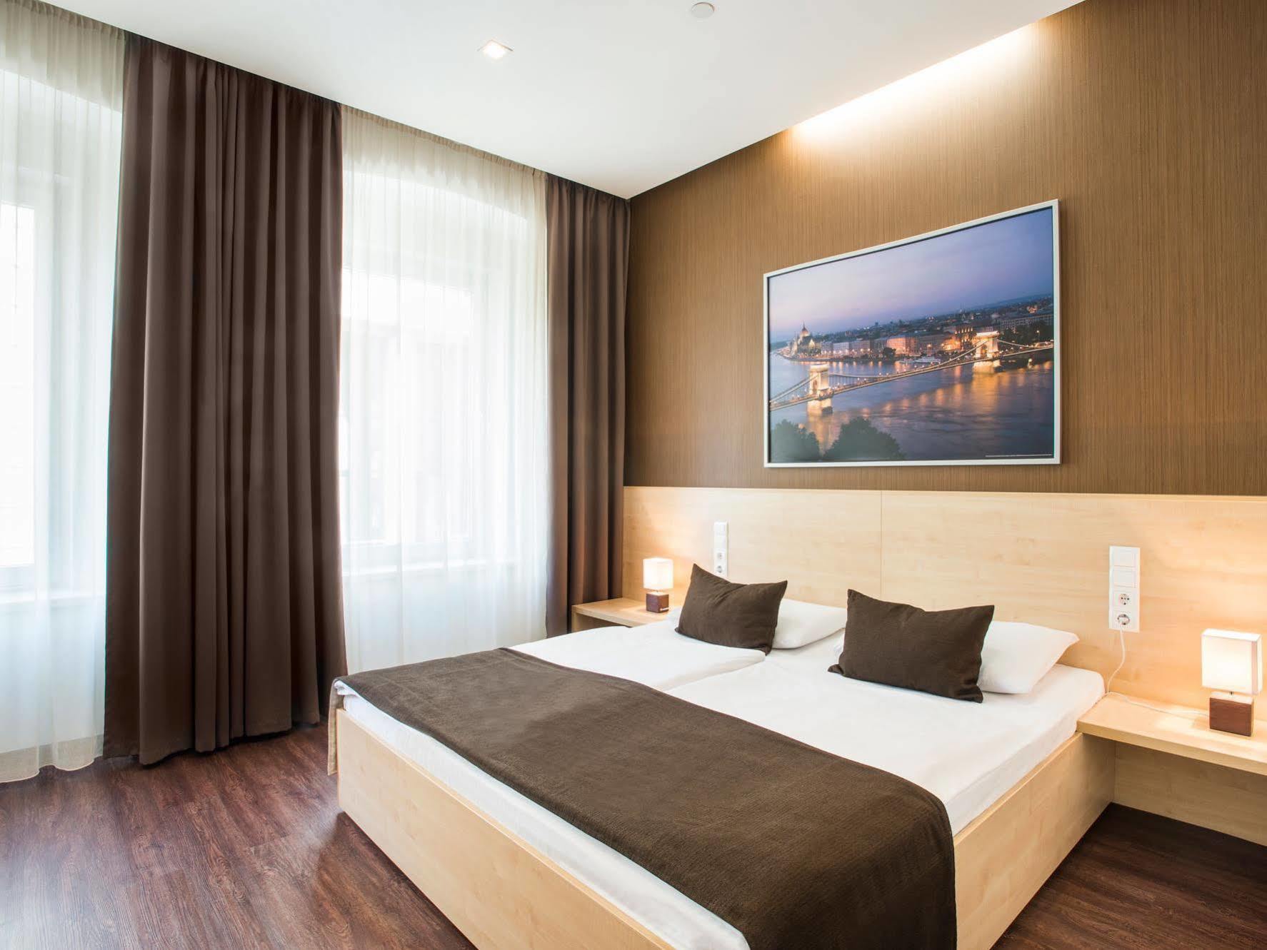 Hotel Promenade 3*