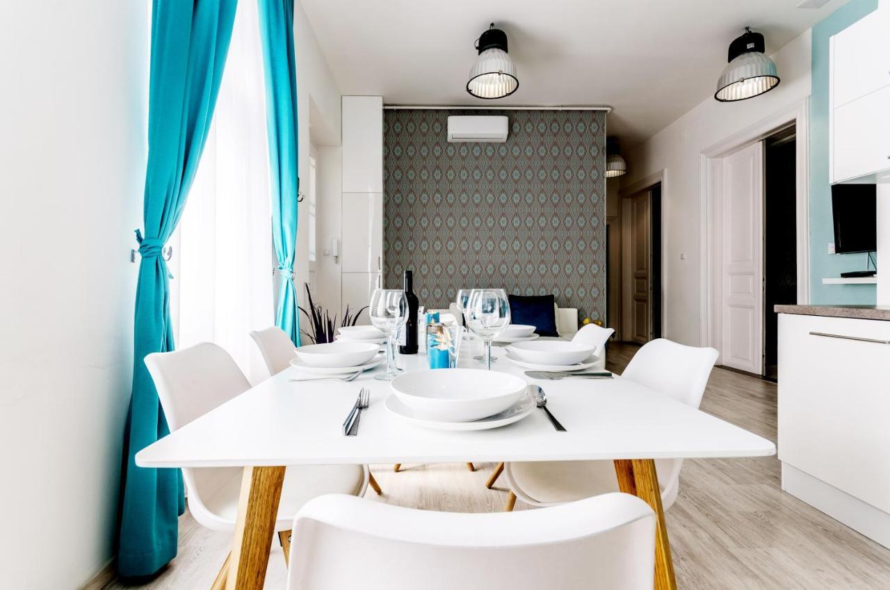 Downtown Residences Apartment