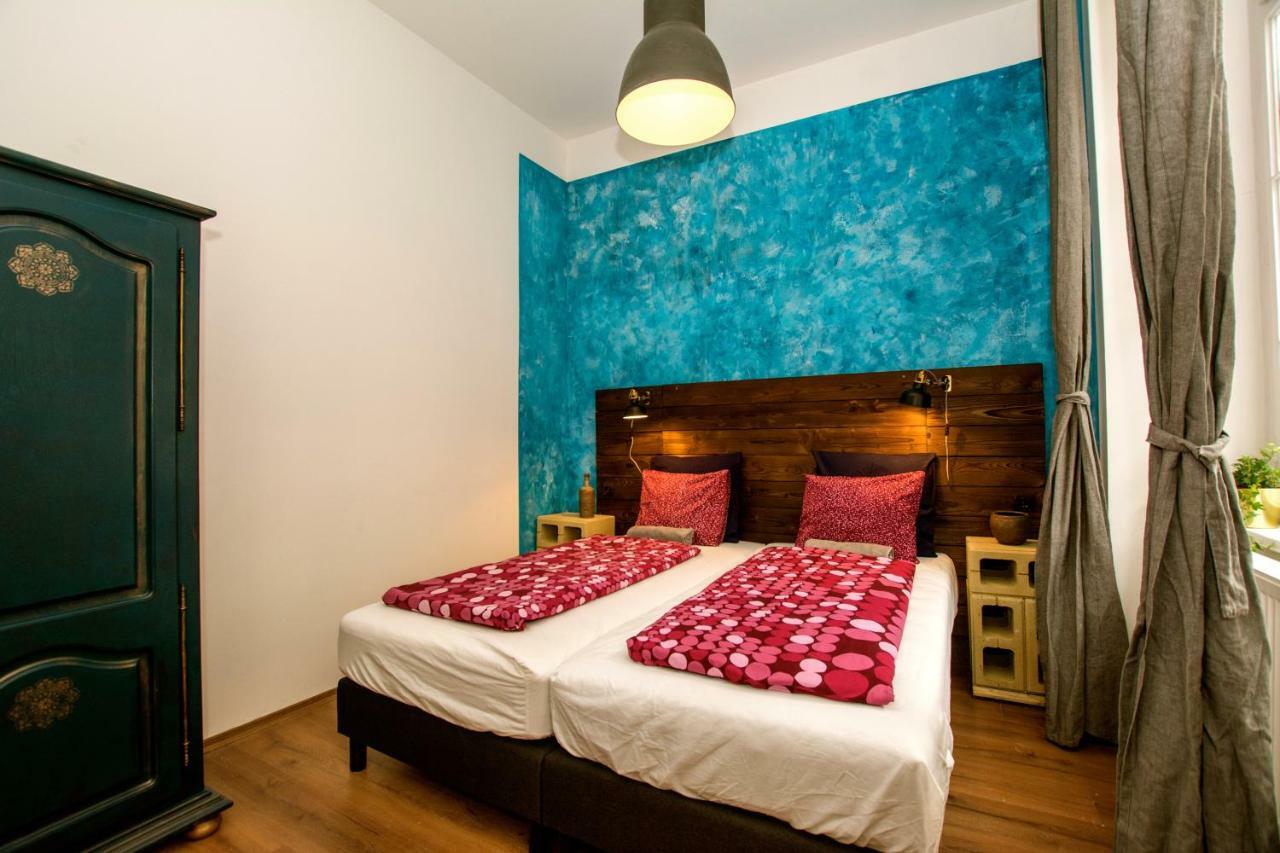 Hedonist Lodge Aparthotel