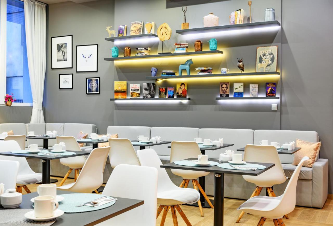 Roombach Center Szálloda 3*
