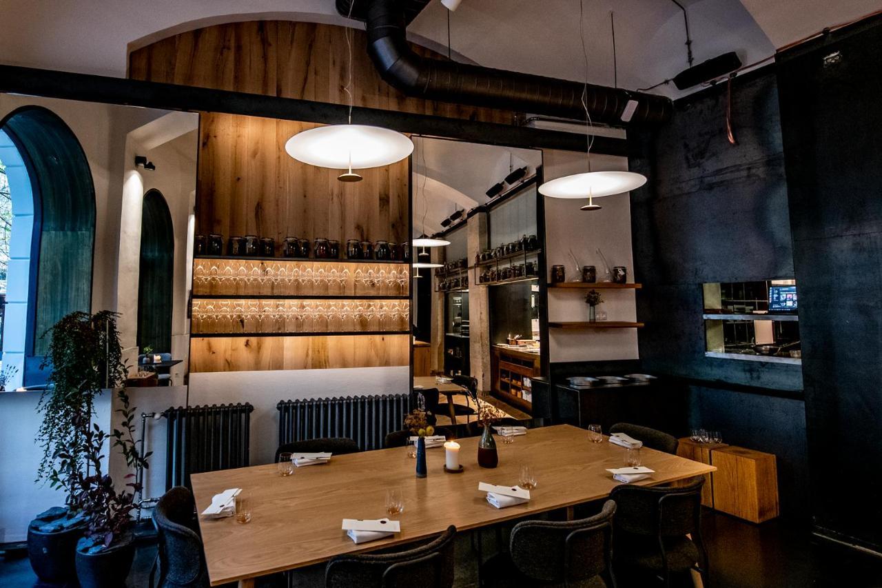 Rum 4* Budapest