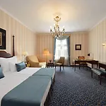 Ensana Grand Margaret Island
