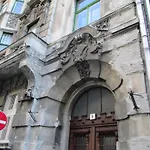 Carpe Noctem Hostel