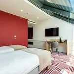Hotel Oktogon Haggenmacher By Continental Group