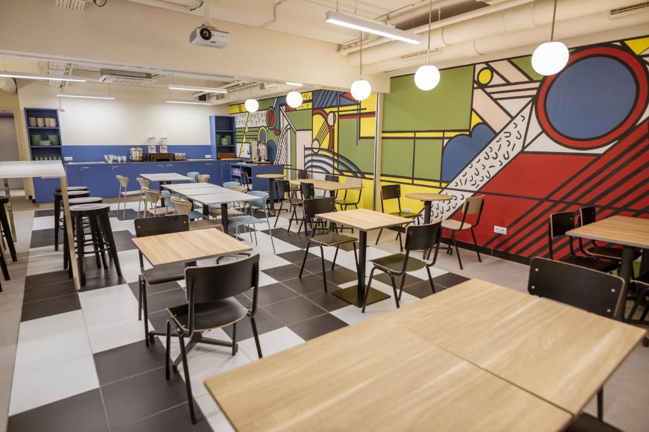 Netizen Centre Hostel *