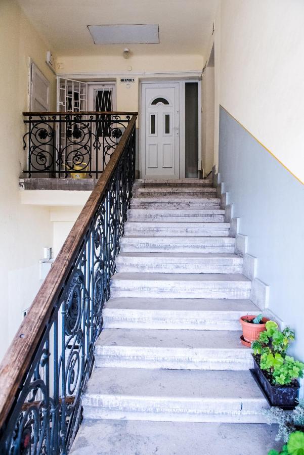 St. Gellert Square - Minilux Apartment Budapest