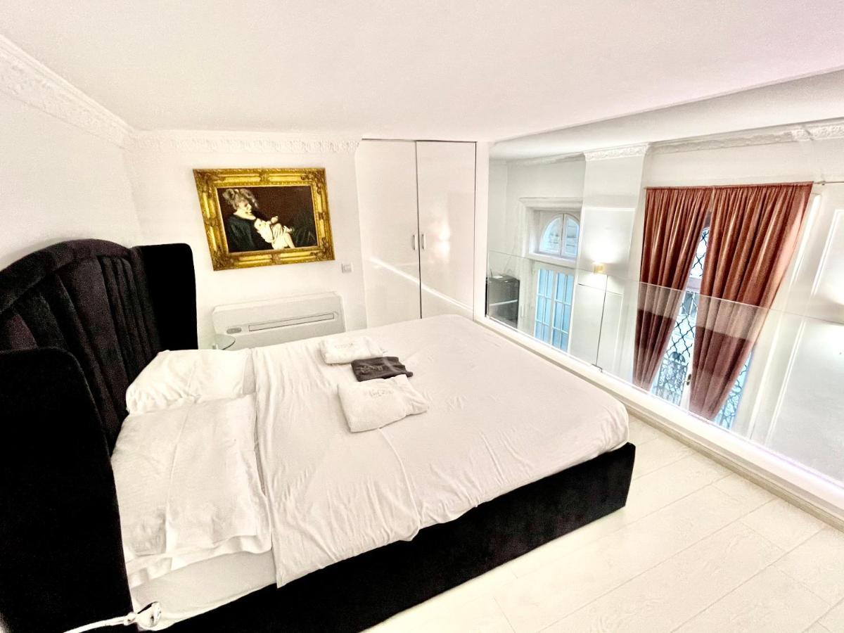 Jacuzzi Opera Apartamento *
