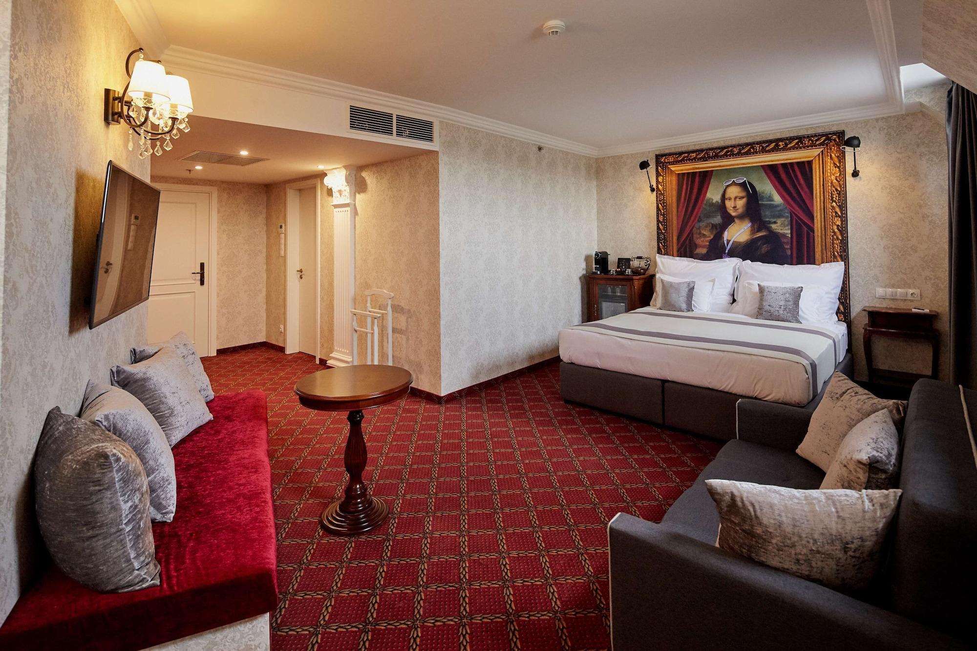 Mystery Hotel