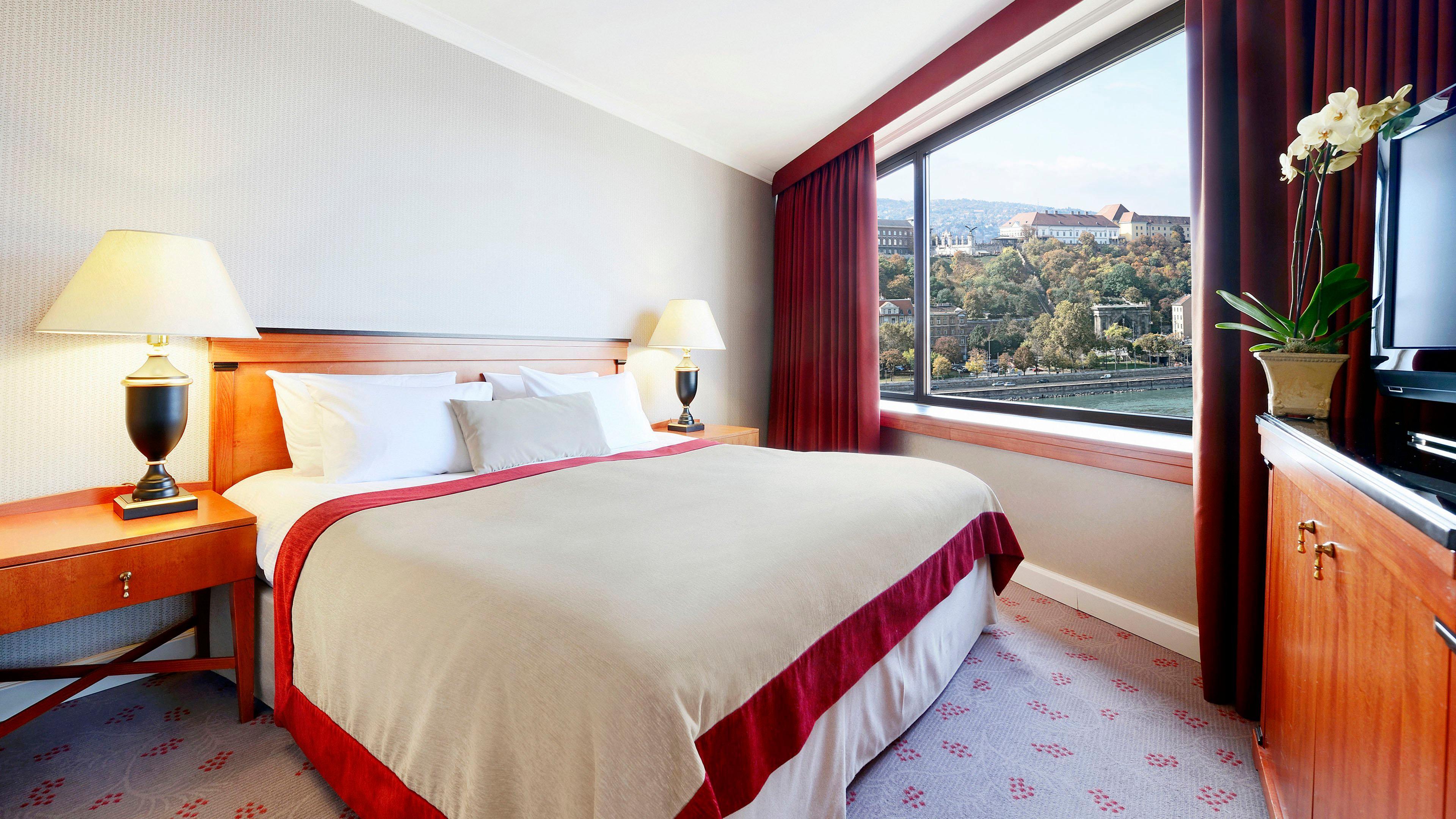 Intercontinental By Ihg Hotel 5*