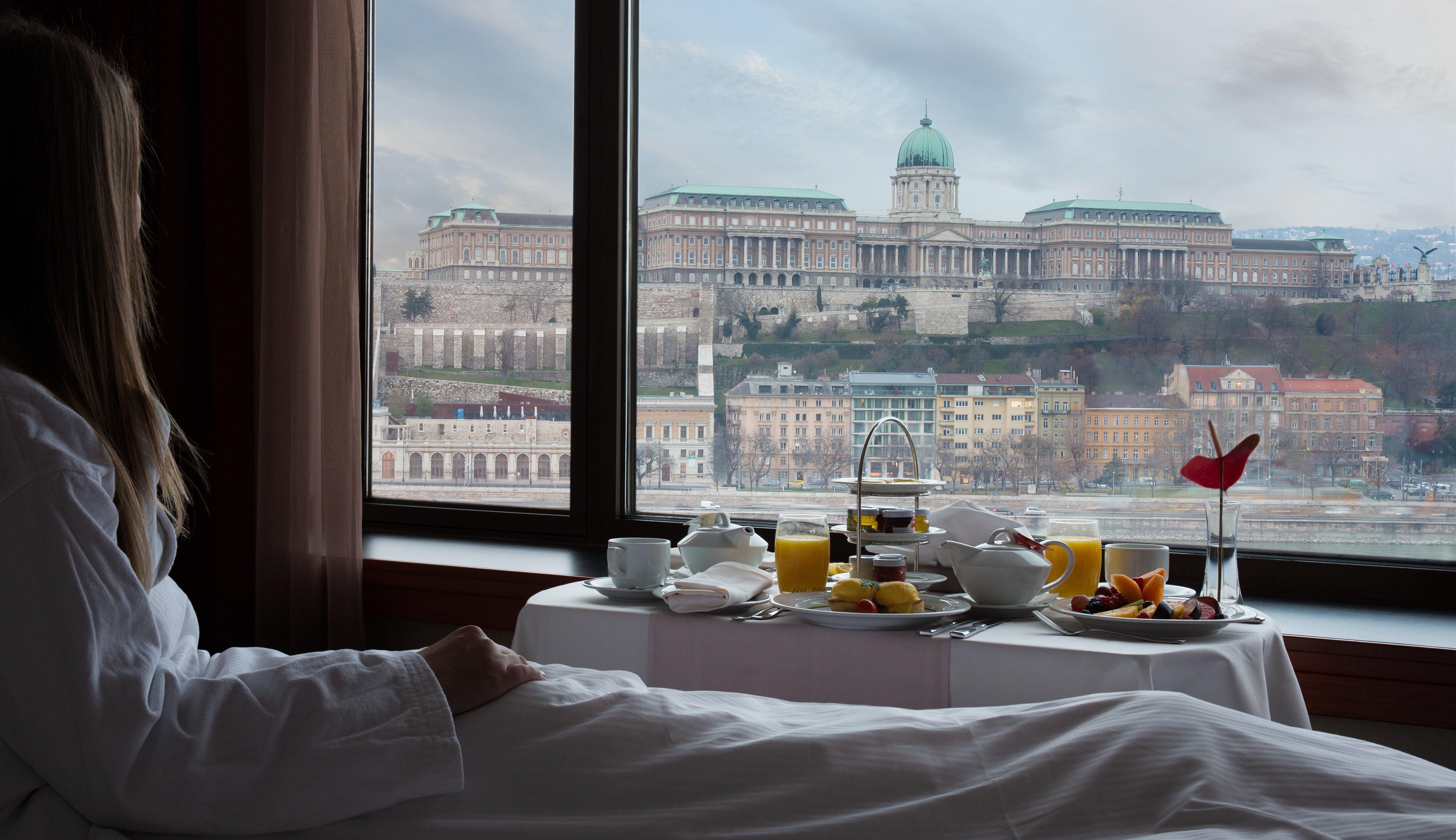 Intercontinental By Ihg 5*