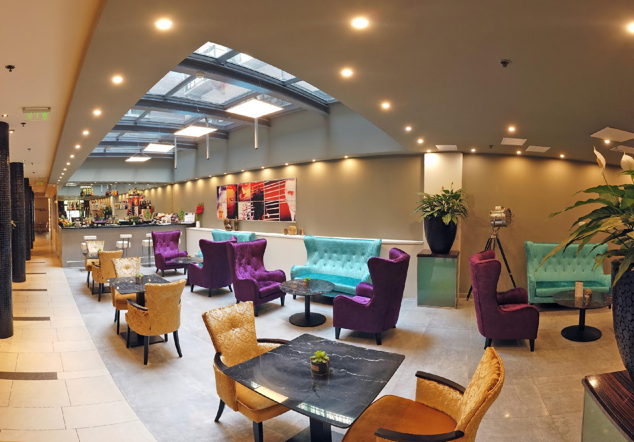 The Honest By Chic & Basic Hotel
