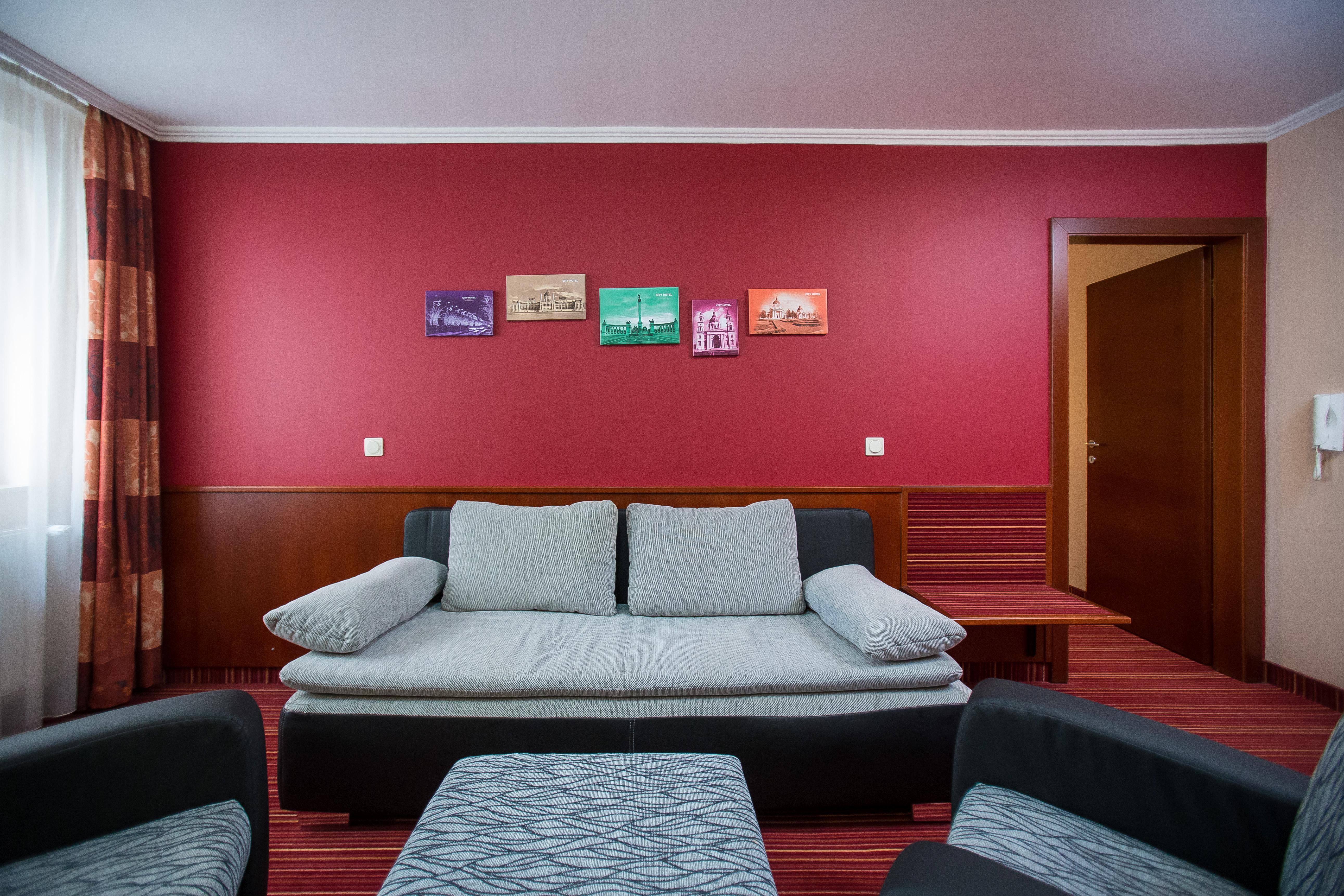 City Home Budapest Aparthotel 4*