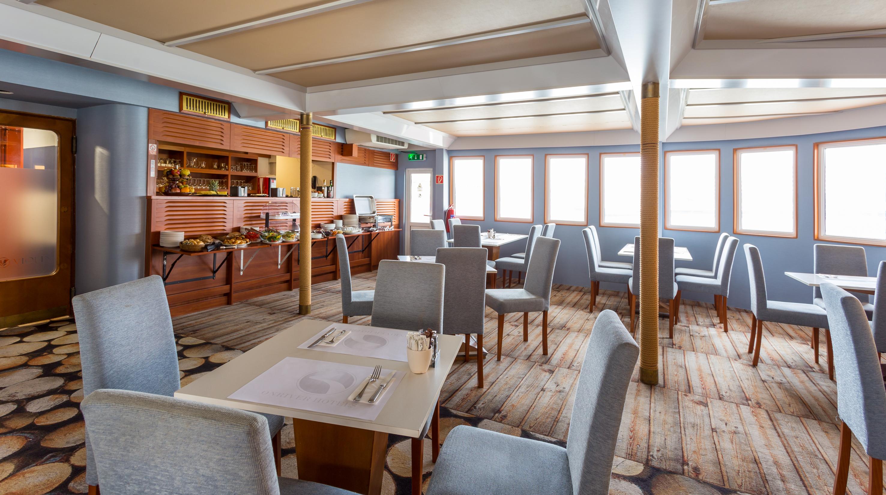 Botel Grand Jules - Boat Budapeste