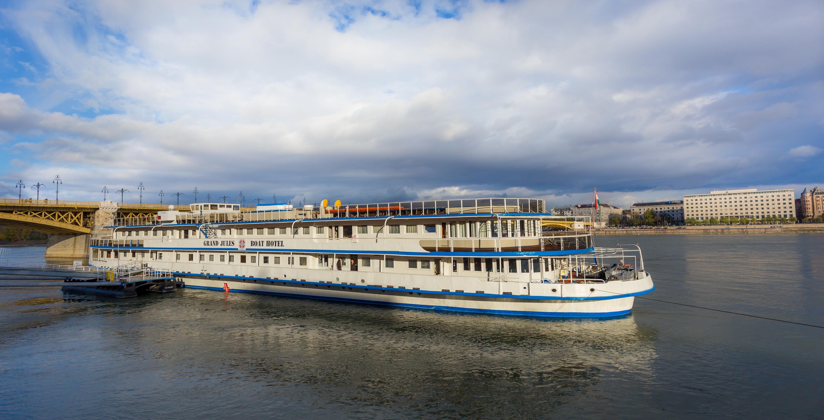 Grand Jules - Boat Botel Budapeste
