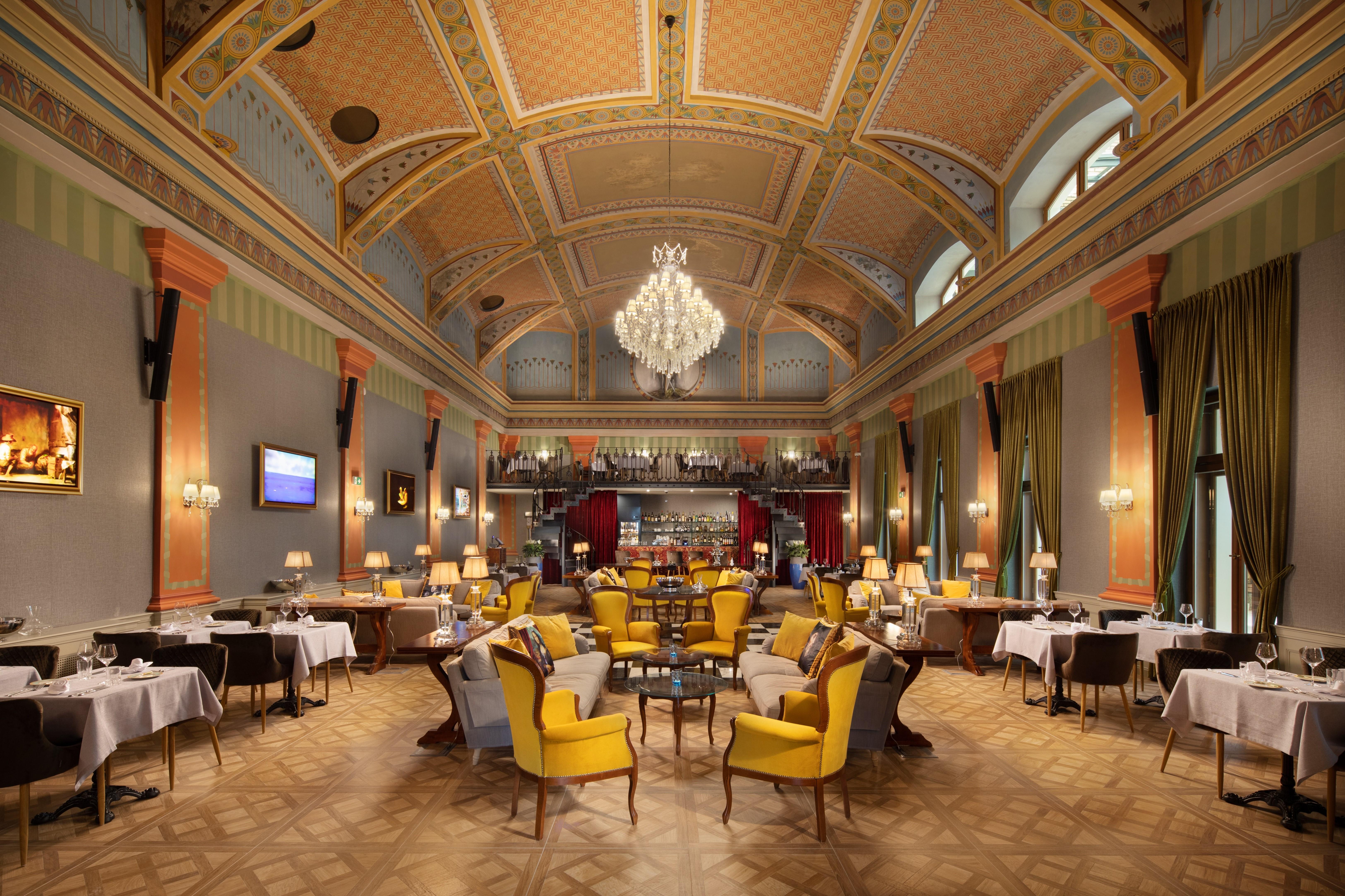 Hotel Mystery 5*