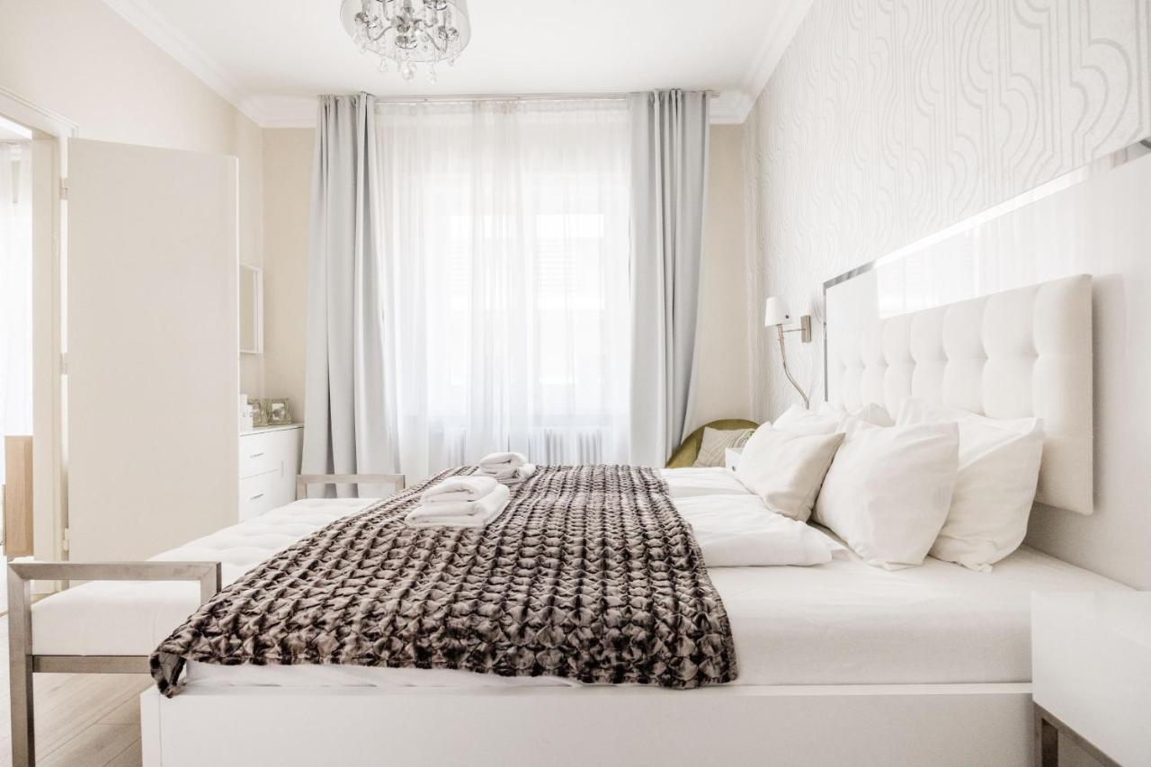 De Luxe 1-bedroom, 2-bathroom In The Center Budapest